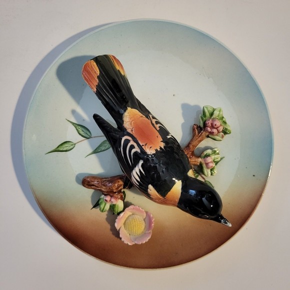 Vintage 3D Baltimore Oriole Wall Hanging Plate Japan - Picture 1 of 6